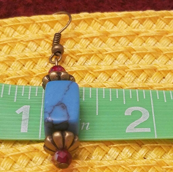 Earrings - Picture 2 of 4